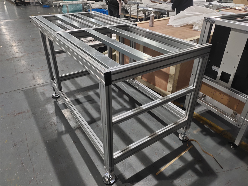 歐標外框架麻豆免费看视频